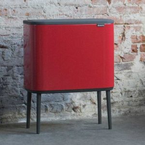 פח אשפה למטבח 36 ליטר BO BRABANTIA אדום